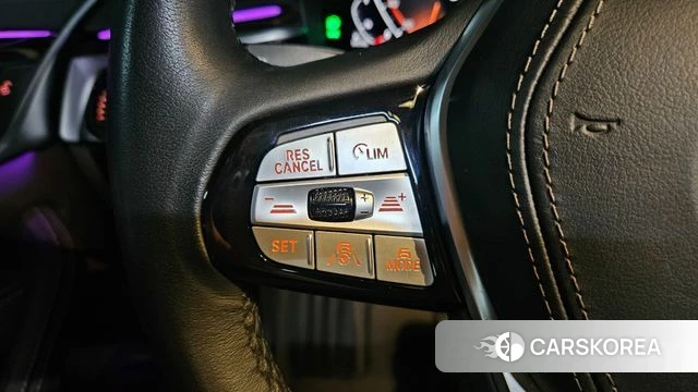 BMW 5 Series (G30) 2023 Черный из Кореи, фото 2