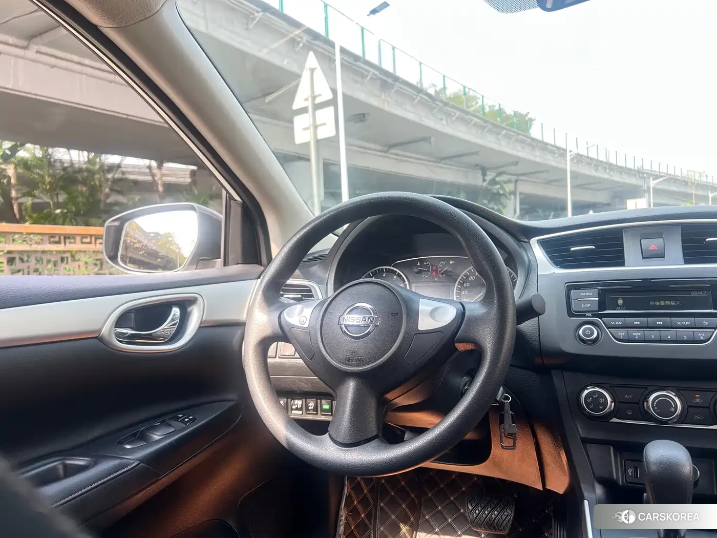 Nissan Sylphy 2023 Белый из Китая, фото 3