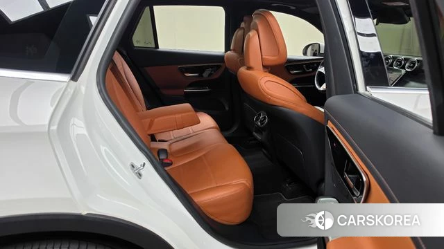 Mercedes-Benz GLC-Class X254 2023 Белый из Кореи, фото 2
