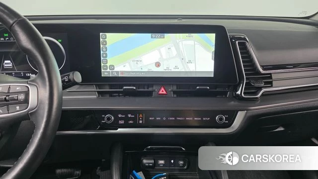 Kia Sportage 5th Generation Hybrid 2023 Белый из Кореи, фото 2