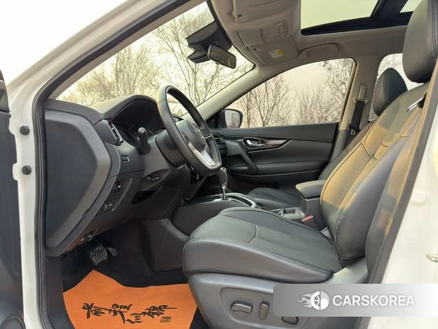 Nissan X-Trail 2023 Белый из Китая, фото 2