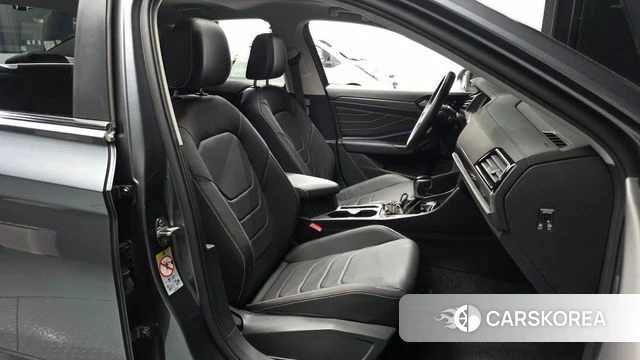Volkswagen 7th Generation of Jetta 2024 Серый из Кореи, фото 2