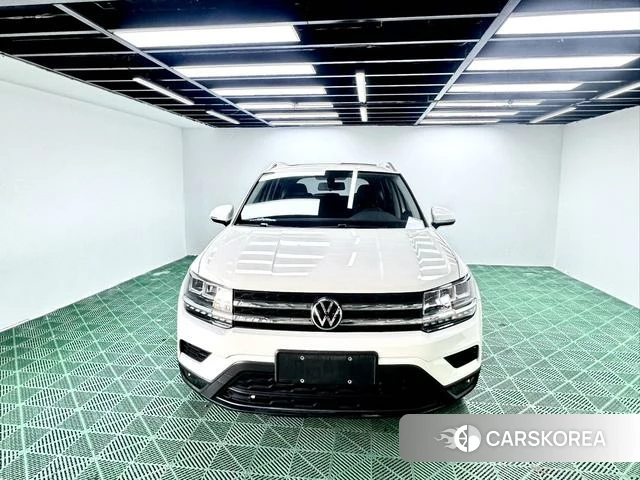 Volkswagen Tharu 2021 Белый из Китая, фото 2