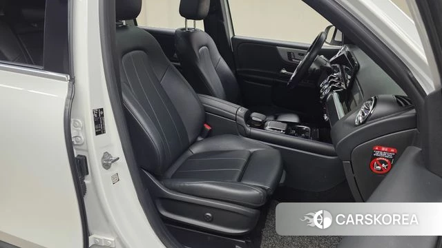 Mercedes-Benz GLB-Class X247 2021 Белый из Кореи, фото 2
