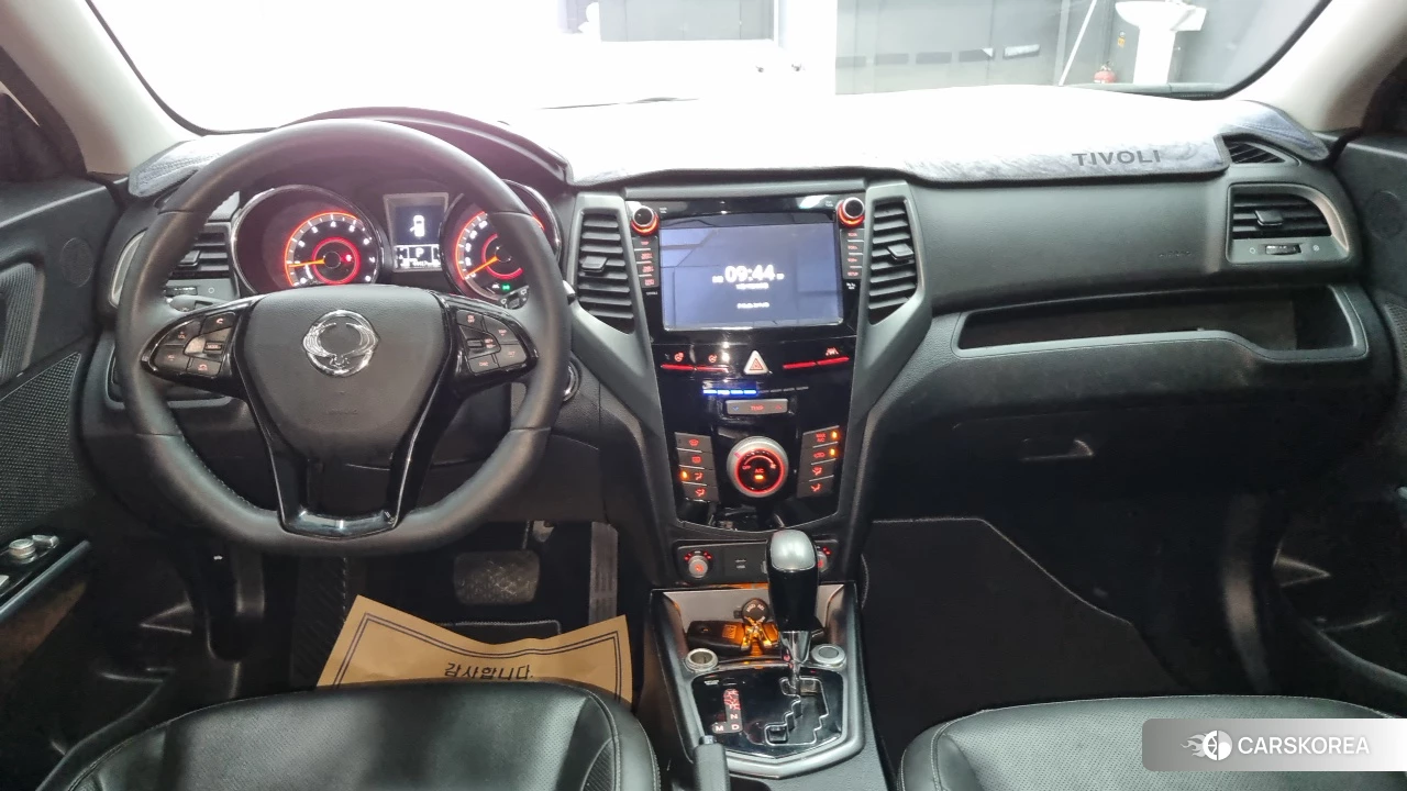 Ssangyong Tivoli Armor 2018 Белый из Кореи, фото 2