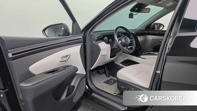 Hyundai Tucson (NX4) 2022 Черный из Кореи, фото 3