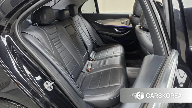 Mercedes-Benz E-Class W213 2019 Черный из Кореи, фото 2