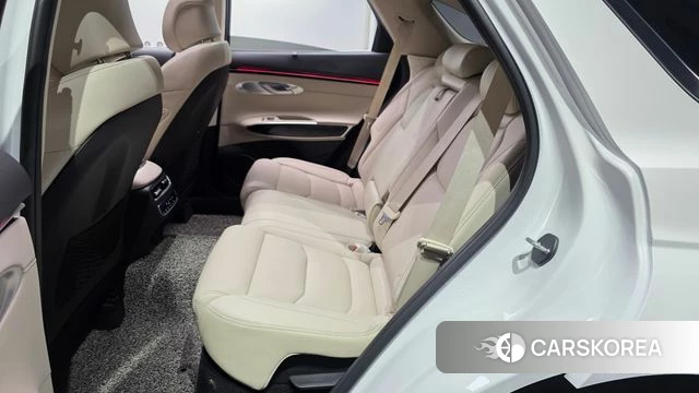 Genesis GV70 2024 Белый из Кореи, фото 2