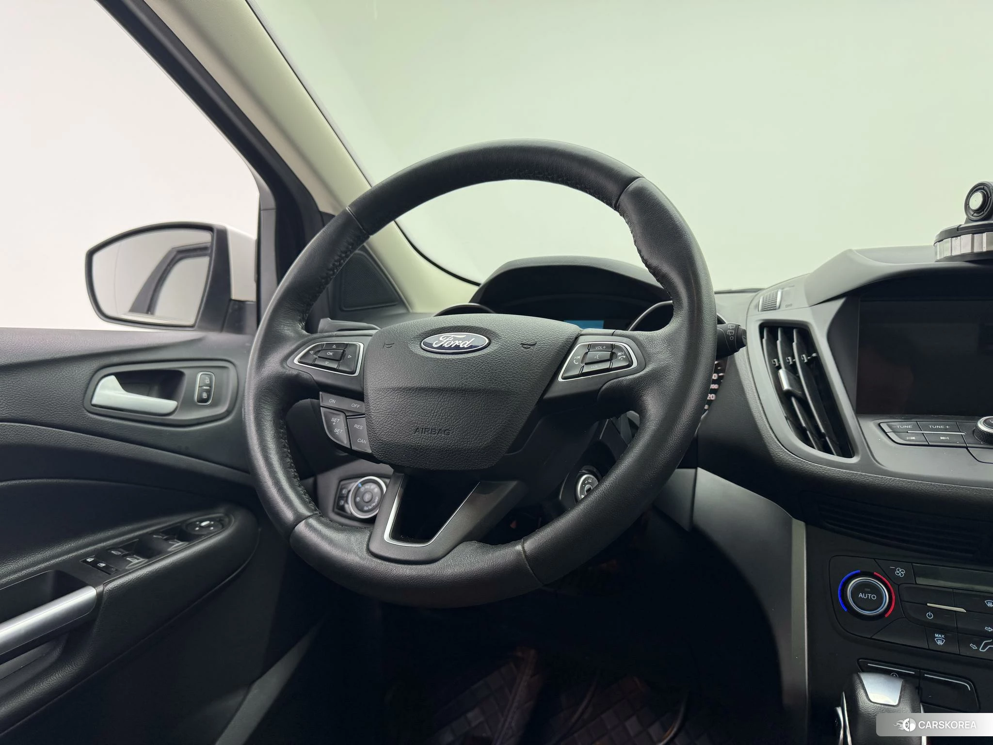 Ford Kuga 2019 Белый из Китая, фото 2