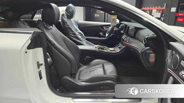 Mercedes-Benz E-Class W213 2019 Белый из Кореи, фото 2