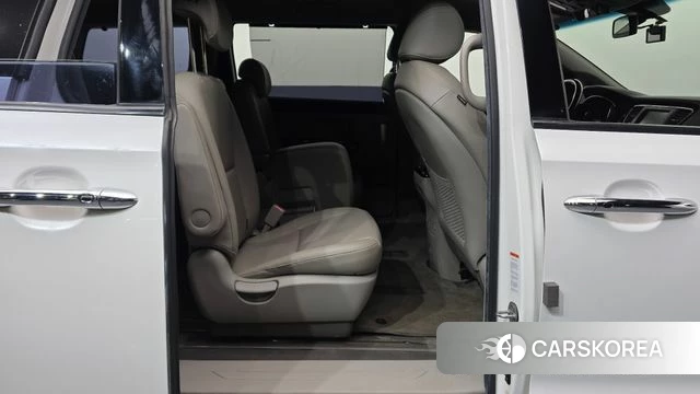 Kia The New Carnival 2019 Белый из Кореи, фото 2