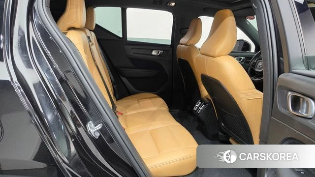 Volvo XC40 2020 Черный из Кореи, фото 2