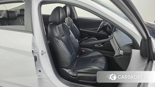 Hyundai Avante (CN7) 2021 Белый из Кореи, фото 2