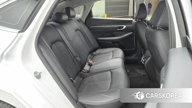 Hyundai Sonata D Edge Hybrid (DN8) 2026 Белый из Кореи, фото 2