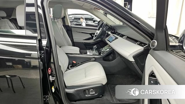 Land Rover Range Rover Evoque 2nd Generation 2021 Черный из Кореи, фото 2