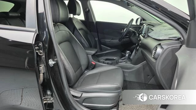 Hyundai Kona 2018 Черный из Кореи, фото 2