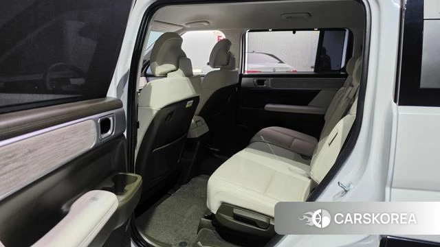 Hyundai Santa Fe (MX5) 2024 Белый из Кореи, фото 2