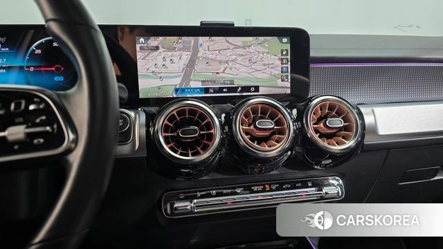 Mercedes-Benz EQB X243 2022 Белый из Кореи, фото 2