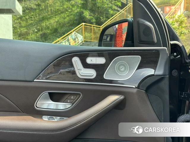Mercedes-Benz GLE 2021 Черный из Китая, фото 2