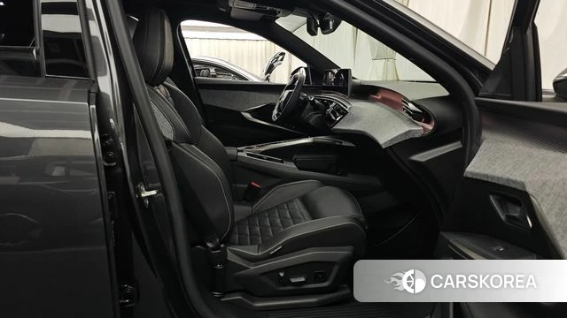 Peugeot 3008 Third generation 2025 Серый из Кореи, фото 2