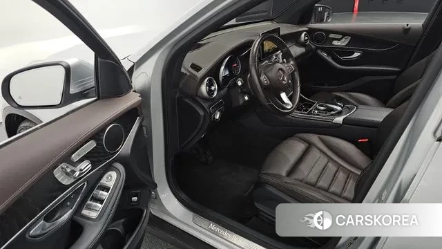 Mercedes-Benz GLC-Class X253 2018 Серебристо-серый из Кореи, фото 2