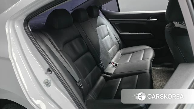 Hyundai The New Avante AD 2019 Белый из Кореи, фото 2