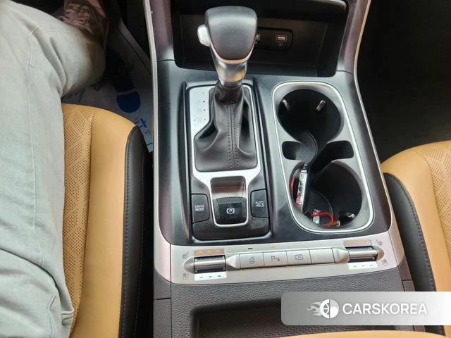 Kia Carnival 4th generation 2022 Белый из Кореи, фото 2