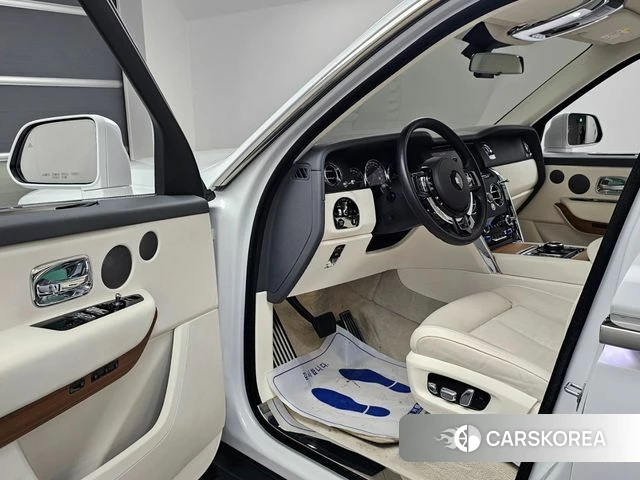 Rolls-Royce Cullinan 2022 Белый из Кореи, фото 2