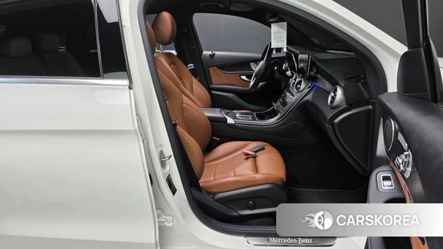 Mercedes-Benz GLC-Class X253 2020 Белый из Кореи, фото 2