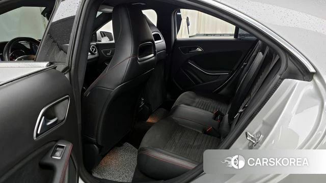 Mercedes-Benz CLA-Class C117 2018 Серебряный из Кореи, фото 2