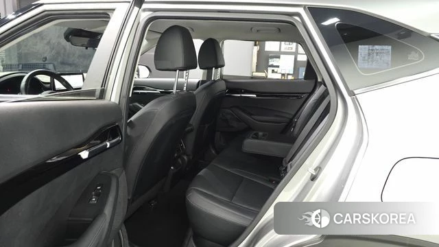 Kia Seltos 2021 Серый из Кореи, фото 2