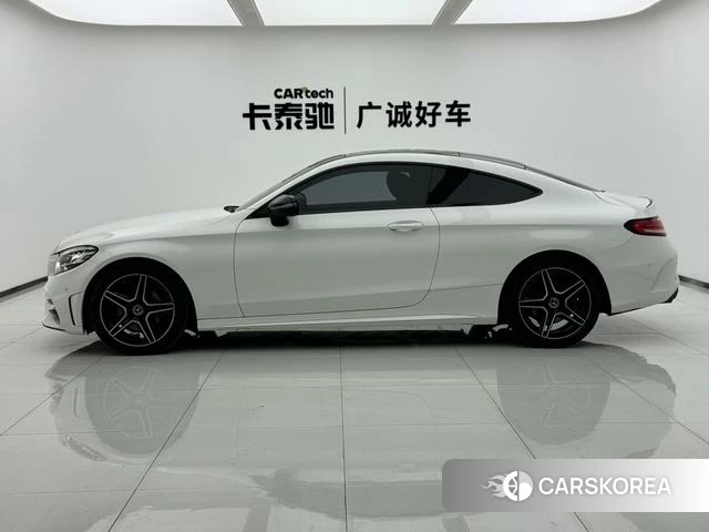 Mercedes-Benz C-class 2022 Белый из Китая, фото 2