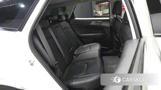 Kia Sportage 5th Generation 2022 Белый из Кореи, фото 2