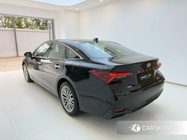Toyota Avalon 2021 Черный из Китая, фото 2