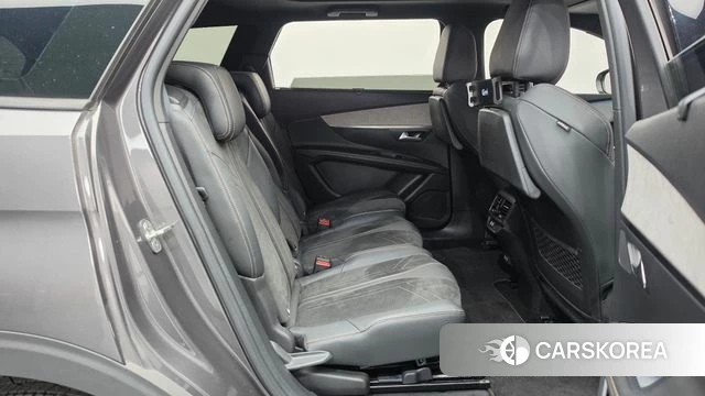 Peugeot 5008 second generation 2021 Серый из Кореи, фото 2