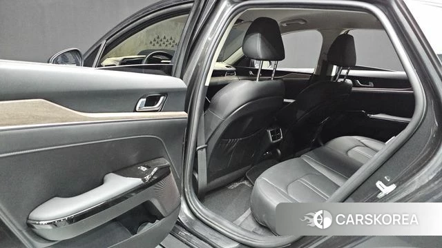 Kia K5 3rd generation 2021 Серый из Кореи, фото 2