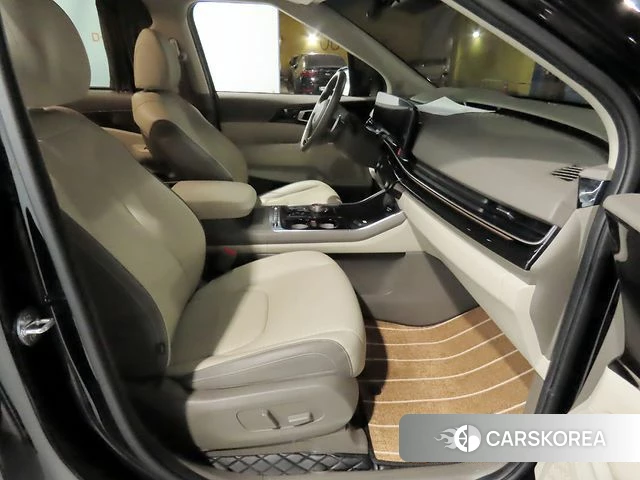 Kia The New Carnival 4th Generation 2024 Черный из Кореи, фото 2