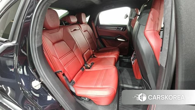 Porsche Cayenne (PO536) 2022 Черный из Кореи, фото 2