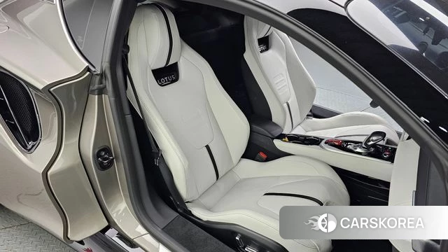 Lotus Emira 2025 Серый из Кореи, фото 2