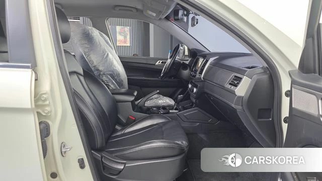 Ssangyong Rexton Sports 2018 Белый из Кореи, фото 2