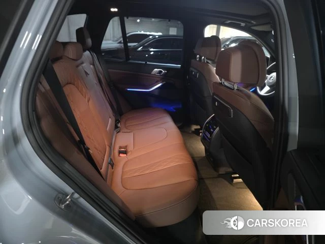 BMW X5 (G05) 2026 Серебристо-серый из Кореи, фото 2