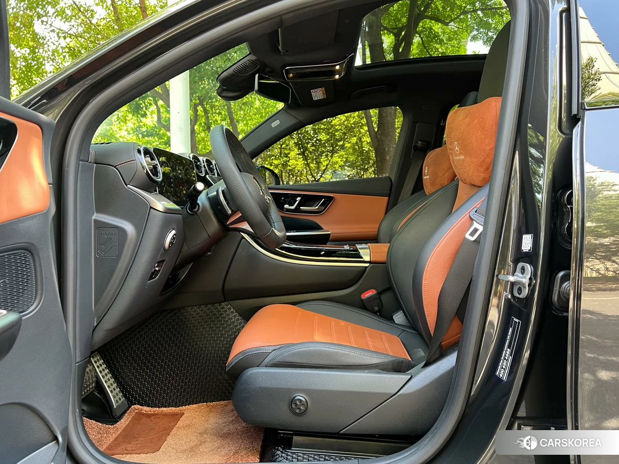 Mercedes-Benz GLC 2024 Черный из Китая, фото 2