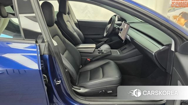 Tesla Model 3 2021 Синий из Кореи, фото 2