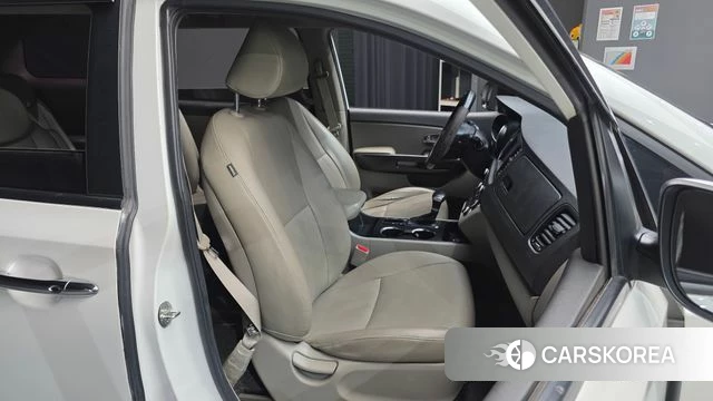 Kia The New Carnival 2019 Белый из Кореи, фото 2