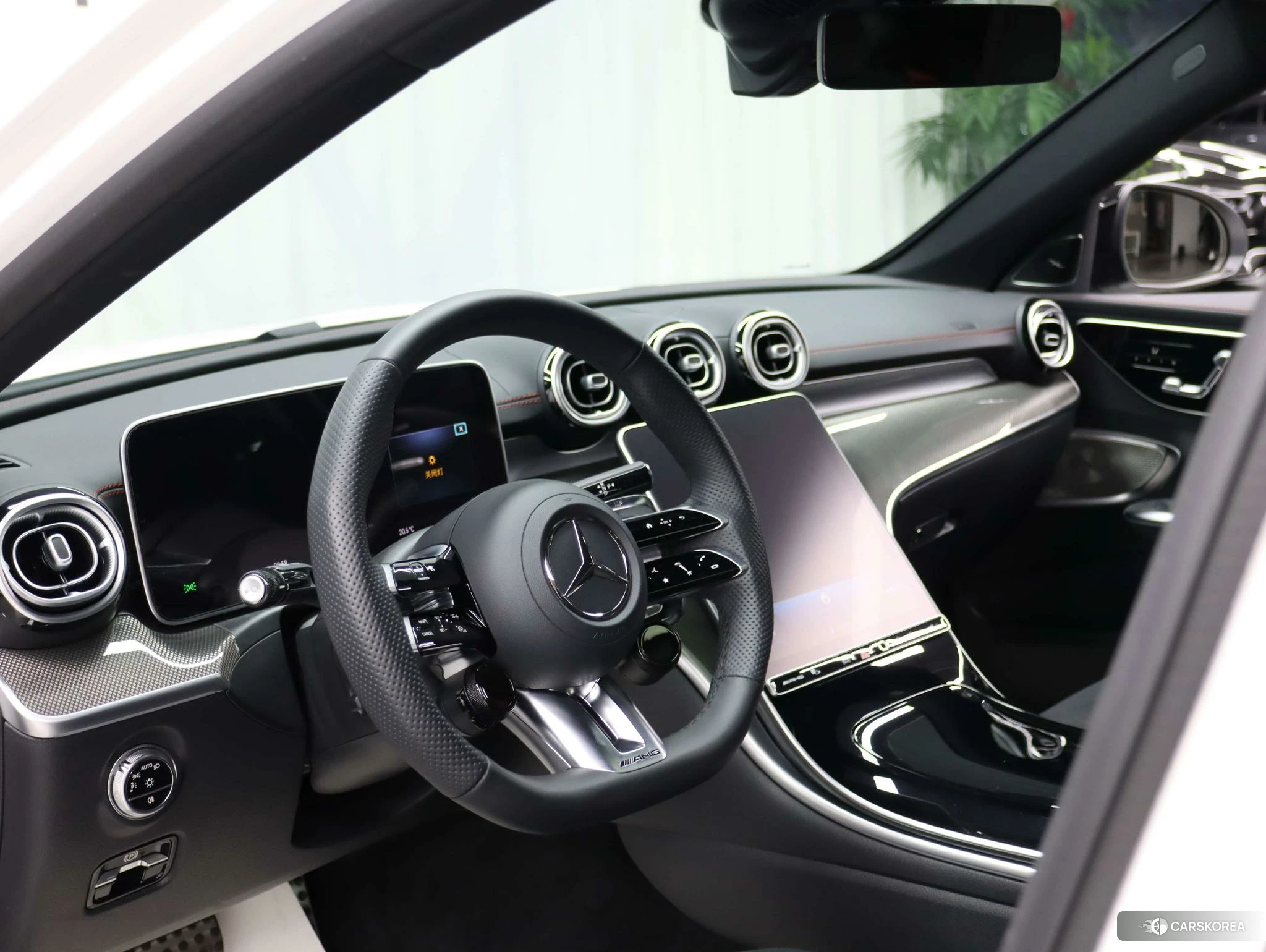 Mercedes-Benz AMG C-Class 2023 Белый из Китая, фото 2