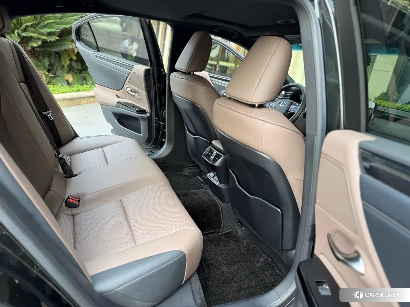 Lexus ES 2024 Черный из Китая, фото 2