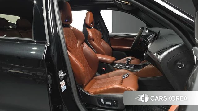 BMW X3M (G01) 2021 Черный из Кореи, фото 2