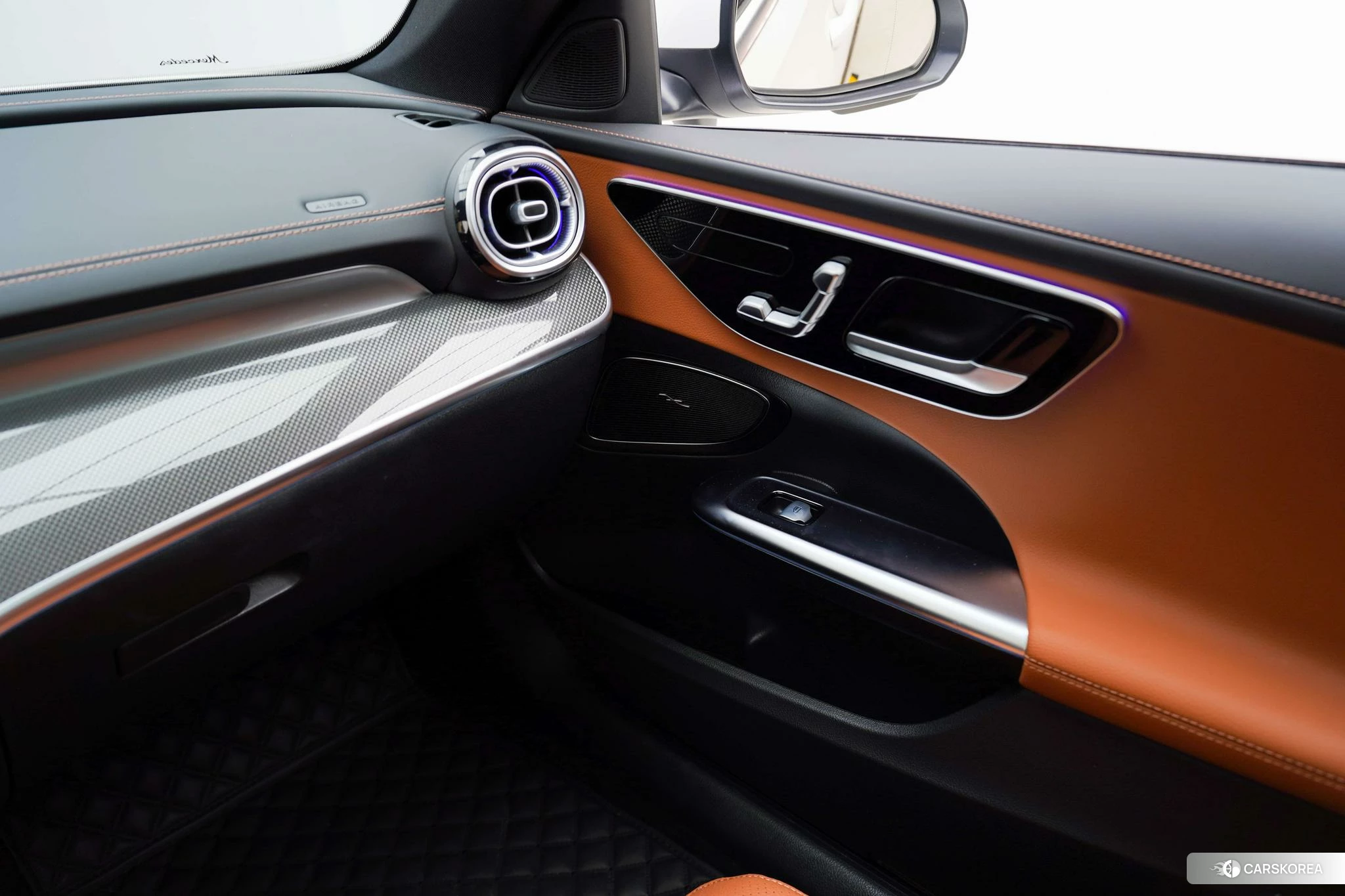 Mercedes-Benz C-class 2022 Белый из Китая, фото 2