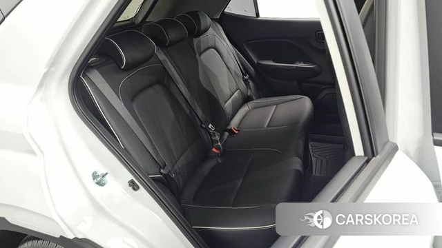 Hyundai Venue 2025 Белый из Кореи, фото 2