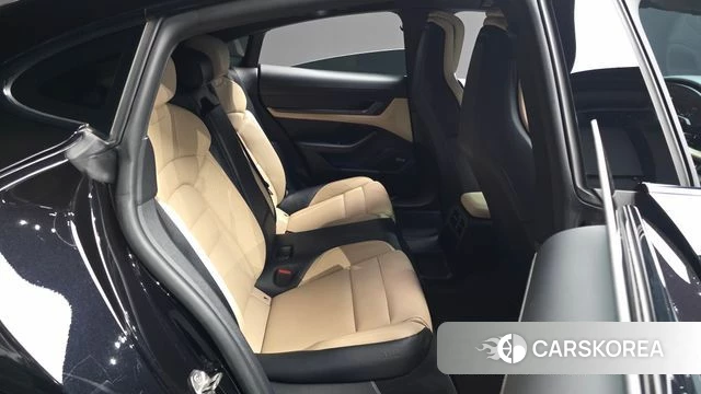 Porsche Taycan 2021 Черный из Кореи, фото 2